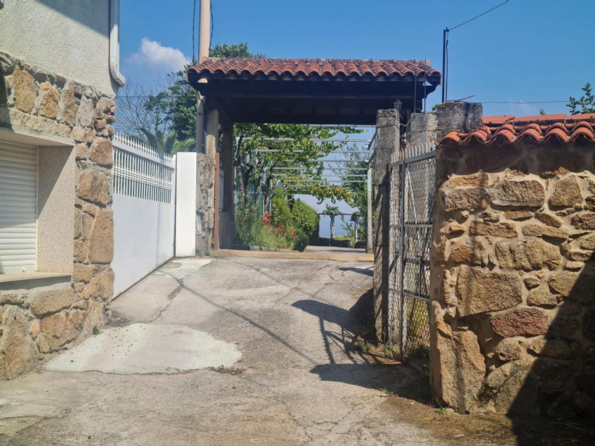 Castelodobispo - Ourense Sobrado del Obispo Екстериор снимка