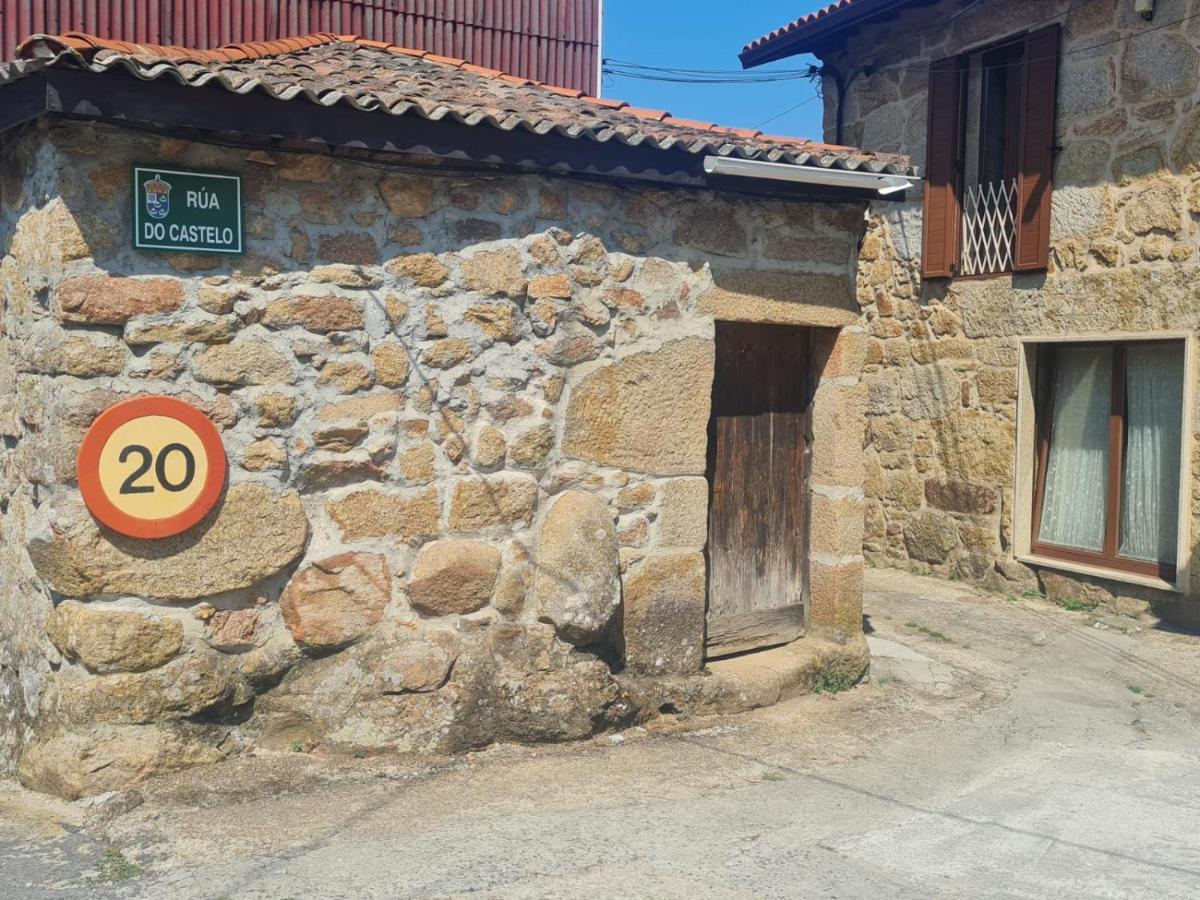 Castelodobispo - Ourense Sobrado del Obispo Екстериор снимка